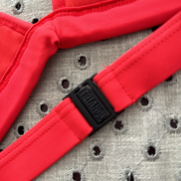 Triangl neoprene red/coral bikini size small - Picture 5 of 9